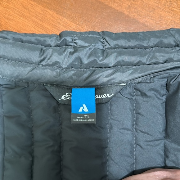 Eddie Bauer Goose Down vest - Picture 8 of 11